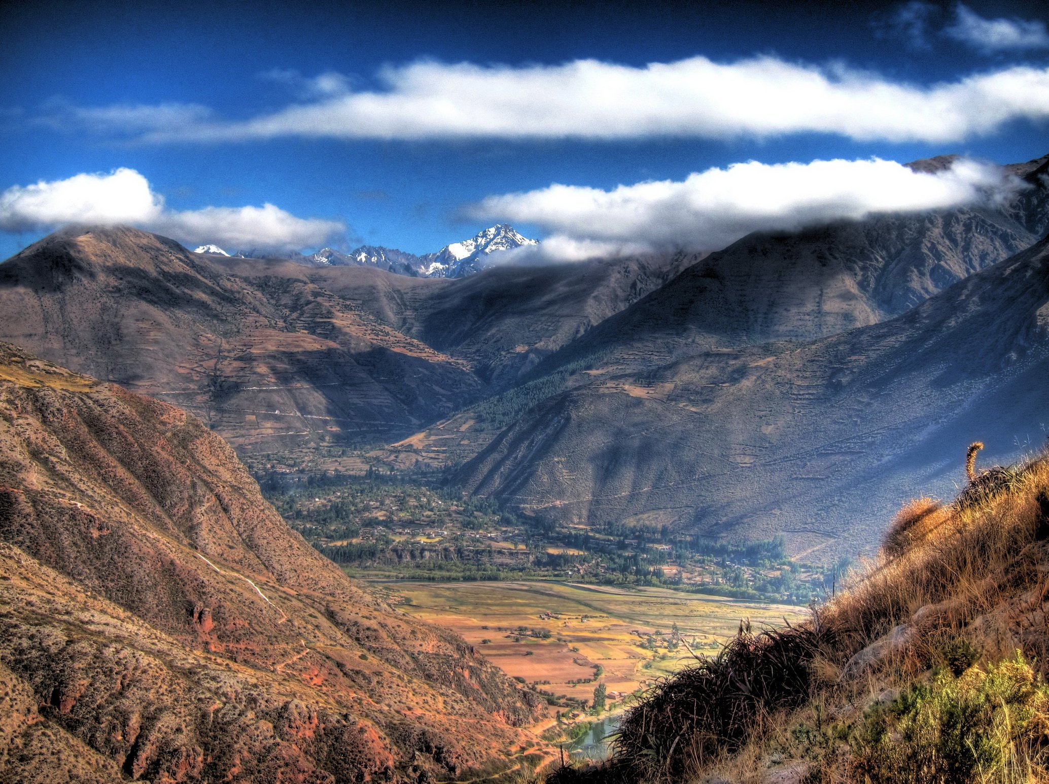 Рельеф природы южной америки. Горы Анды (Andes) Перу. Сьерра перуанские Анды. Чили горы Анды. Андские горы Эквадор.