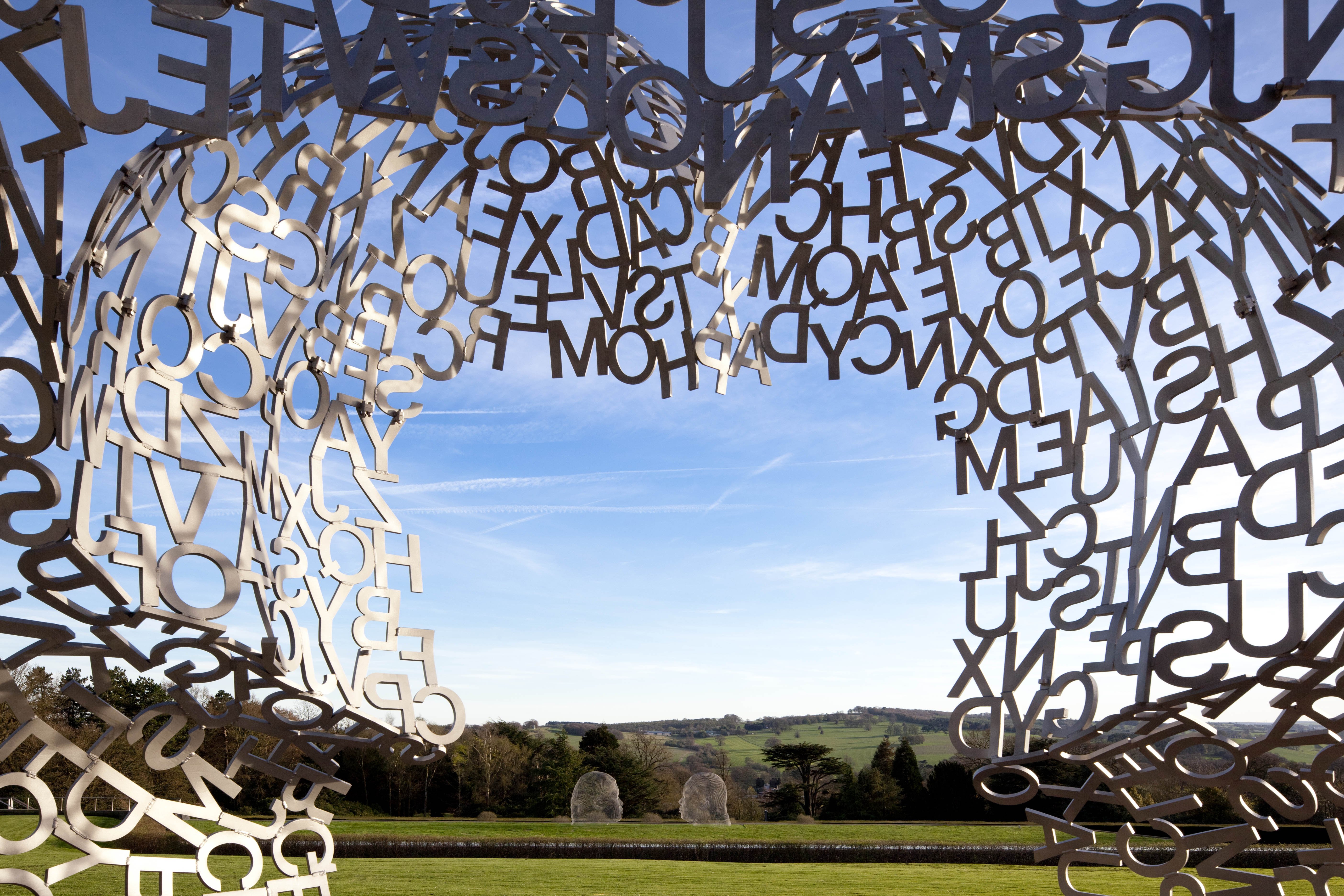 Замечательный объект. Жауме Пленса скульптуры йоркширском парке. Yorkshire Sculpture Park | Великобритания. Инсталляция из металла. Современные арт объекты.