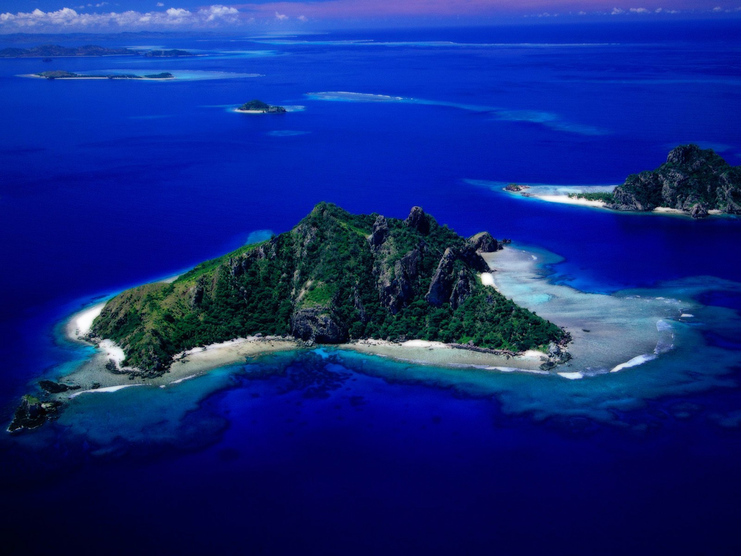 Какой остров в океане есть. Остров Нукудрау Фиджи. Монурики, Фиджи. Остров Монурики. Остров Макати Фиджи.