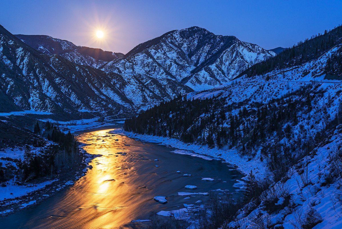 закат в горах алтая