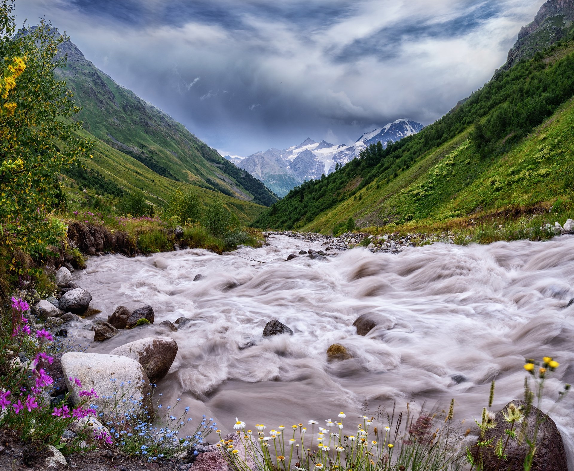 красота кавказских гор