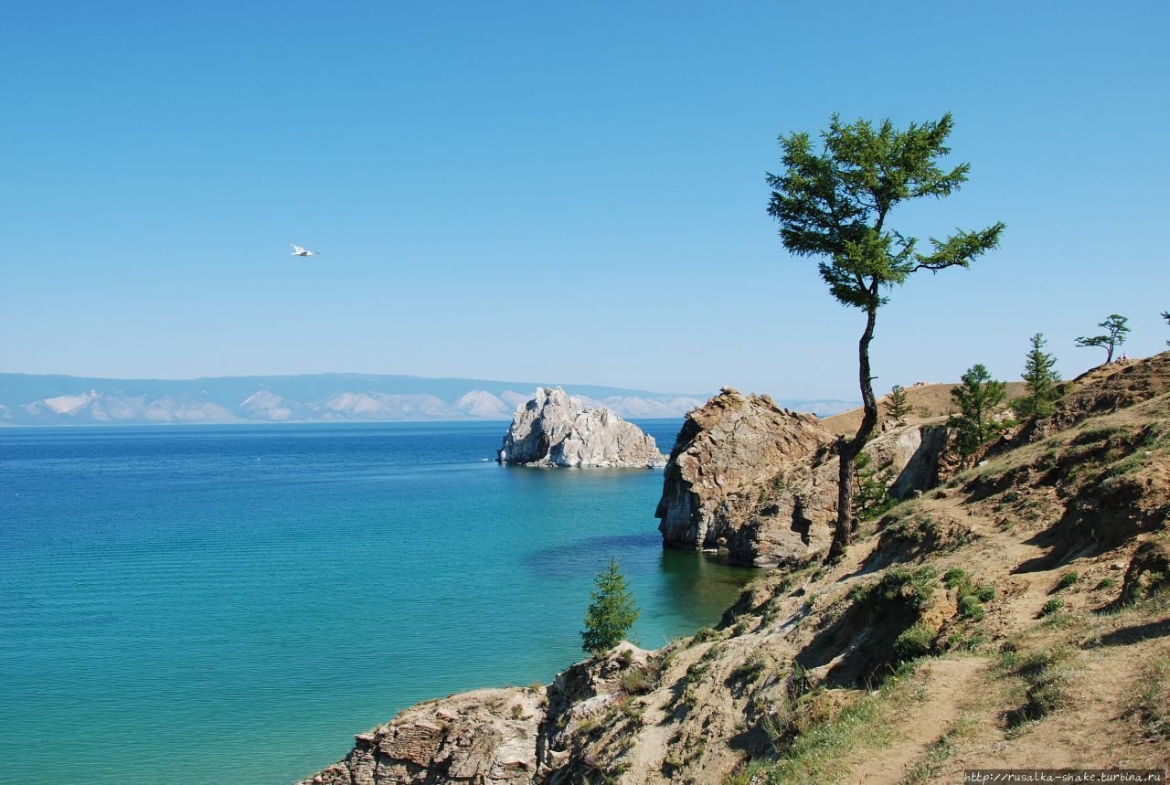 Хужир фото. Ольхон Байкал. Остров Ольхон на Байкале. Остров Ольхон Хужир. Ольхон лето Хужир.