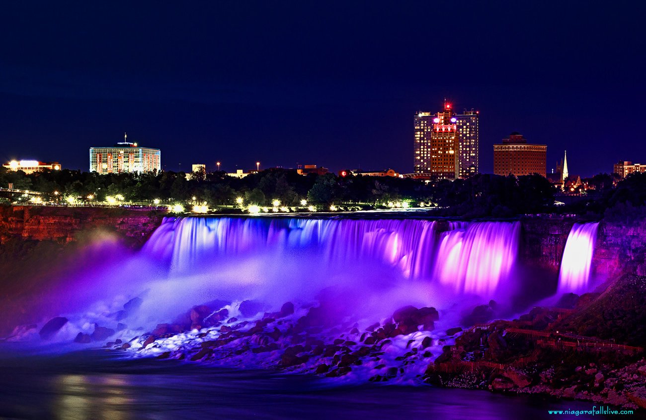 Niagara falls. Ниагарский водопад Канада. Ниагарский водопад ночью. Ниагарский водопад 2022. Ниагара Фоллс Канада город.