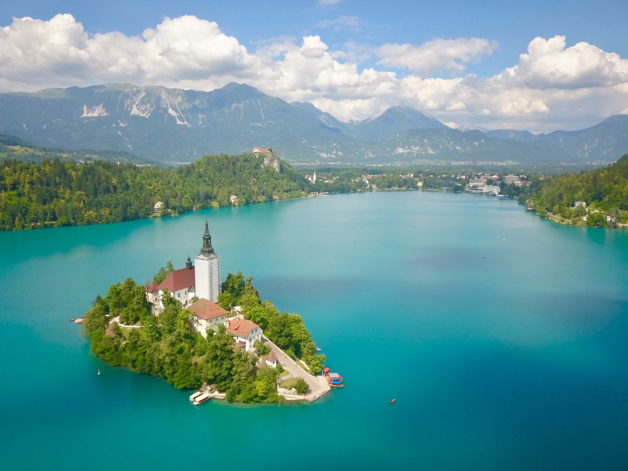 Словения. Озеро Блед Словения. Любляна озеро Блед. Сербия озеро Блед. Озеро Блед Словения фото.