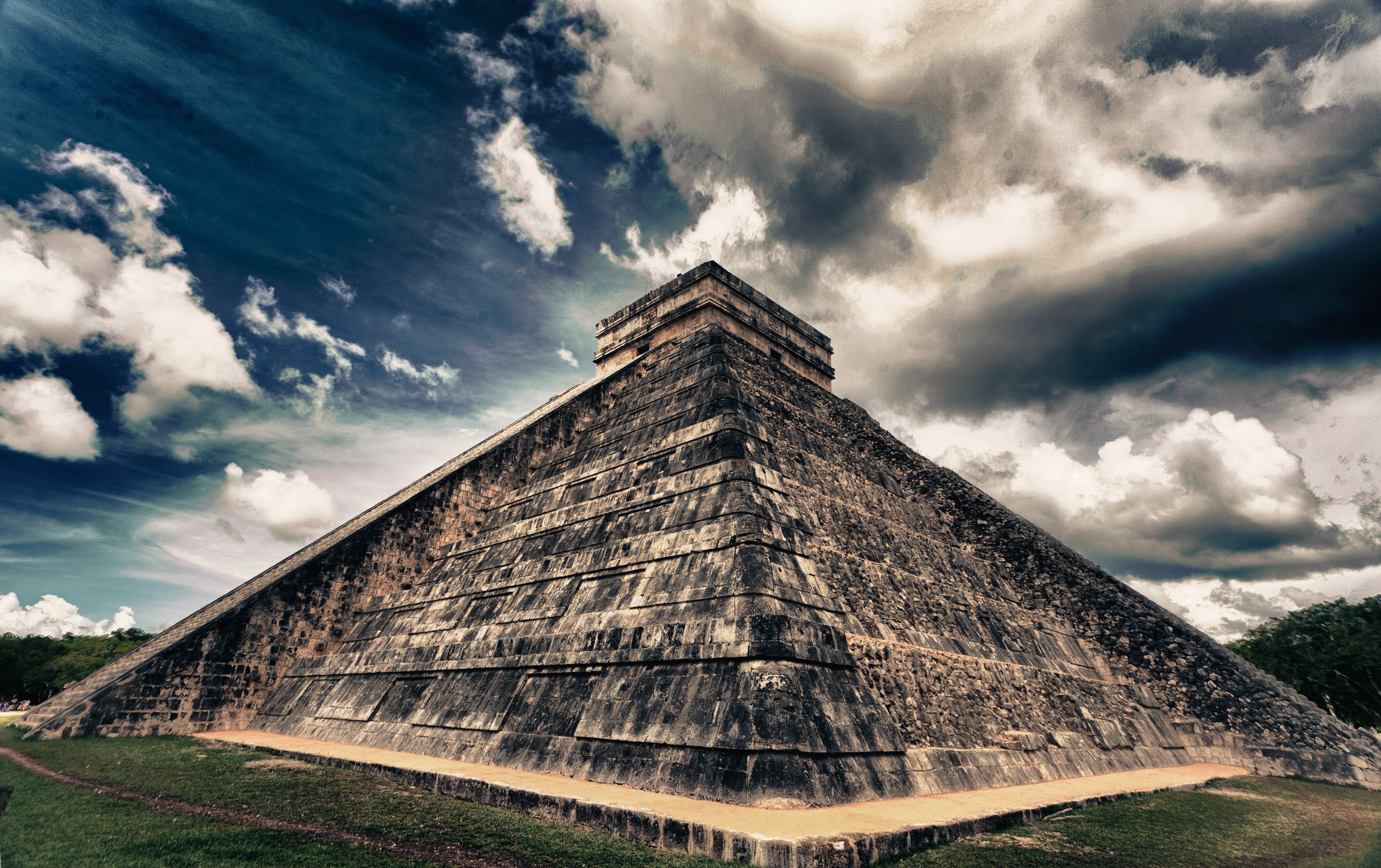 Пирамида Майя Чичен-ица. Пирамиды Чичен-ица в Мексике. Пирамида Кукулькана Мексика. Чичен-ица пирамида Кукулькана. Памятники природы находящиеся в мексике