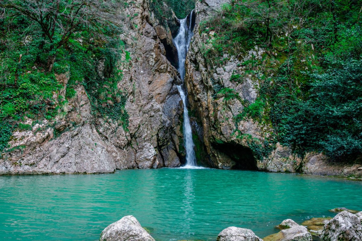 Агурский водопад сочи