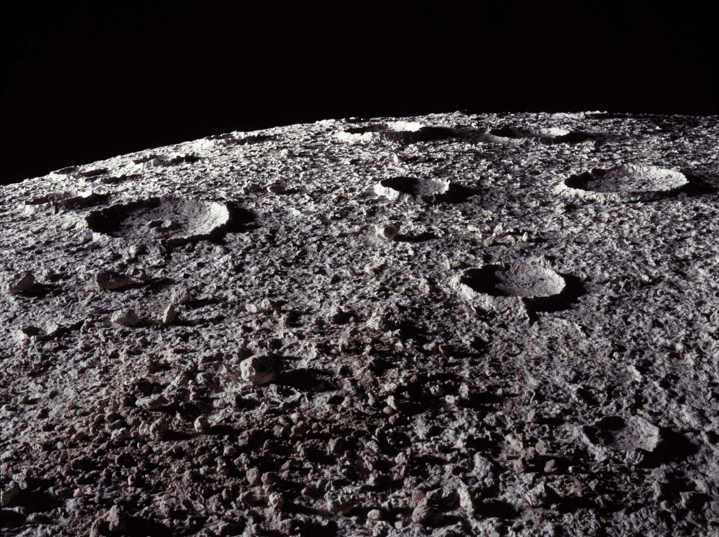 Луна свердловская область