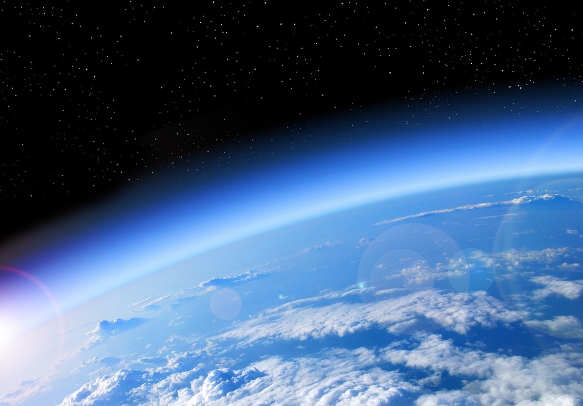 Озоновый слой из космоса