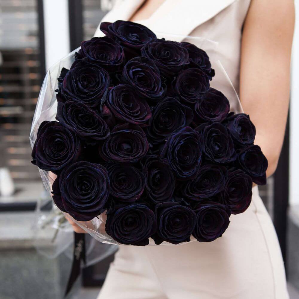 Букет черных роз