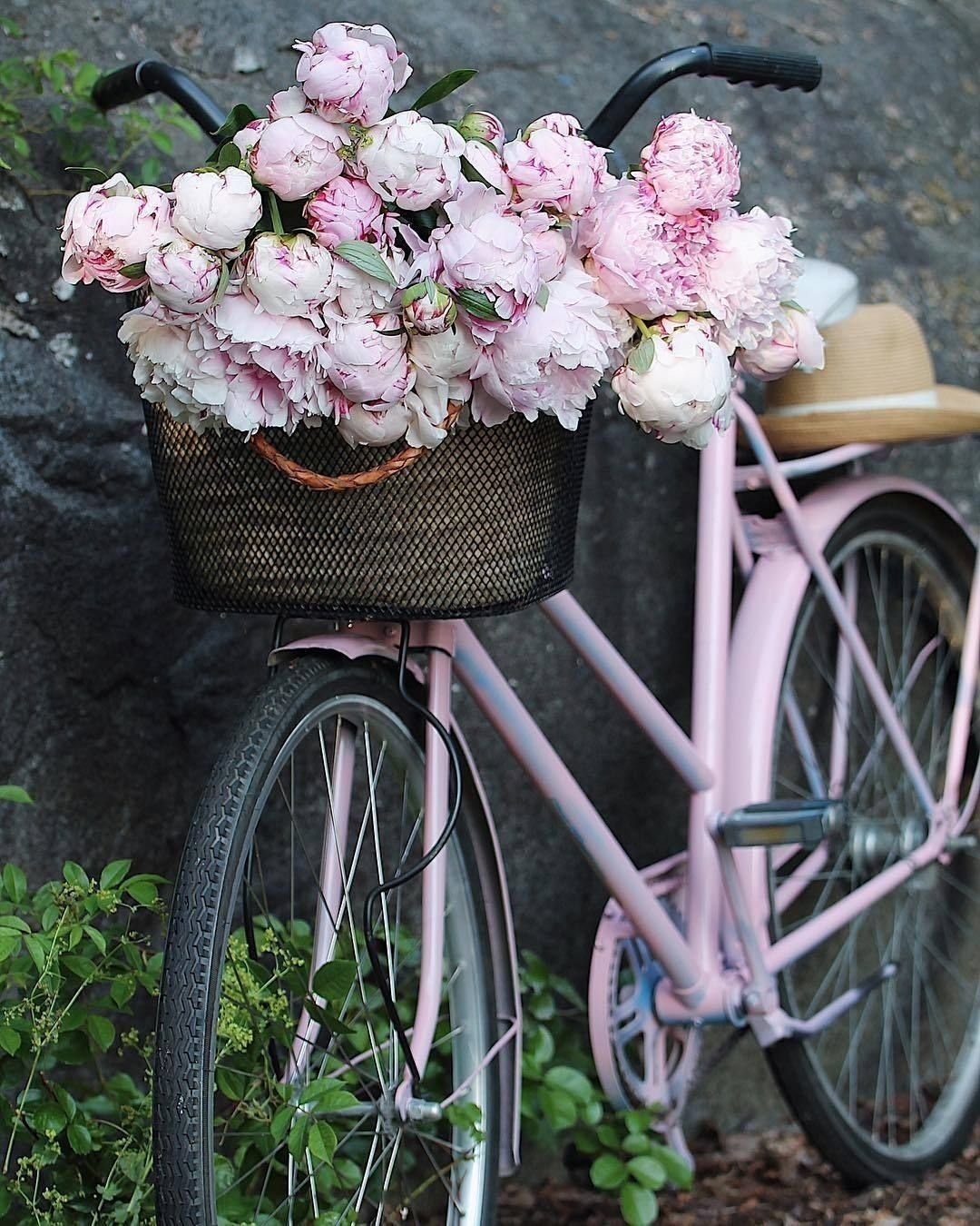 Цветок на руль велосипеда