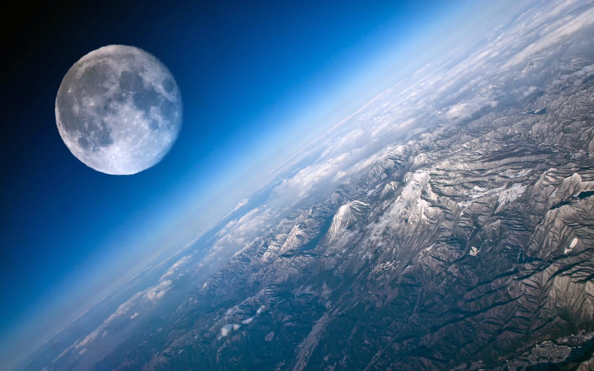 Космос земля и Луна
