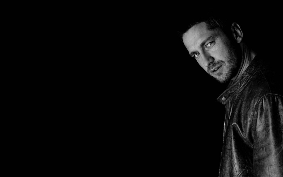 Человек в минималистичном стиле