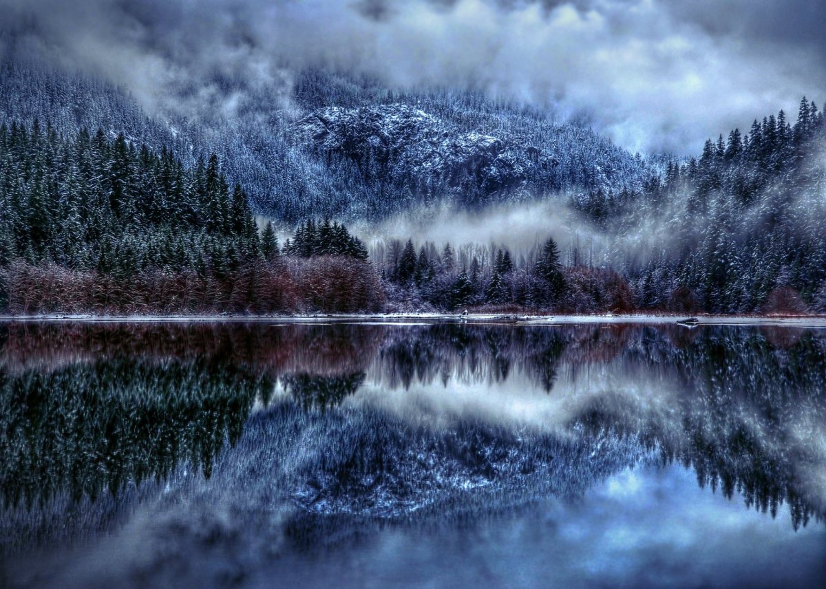 Туманное озеро