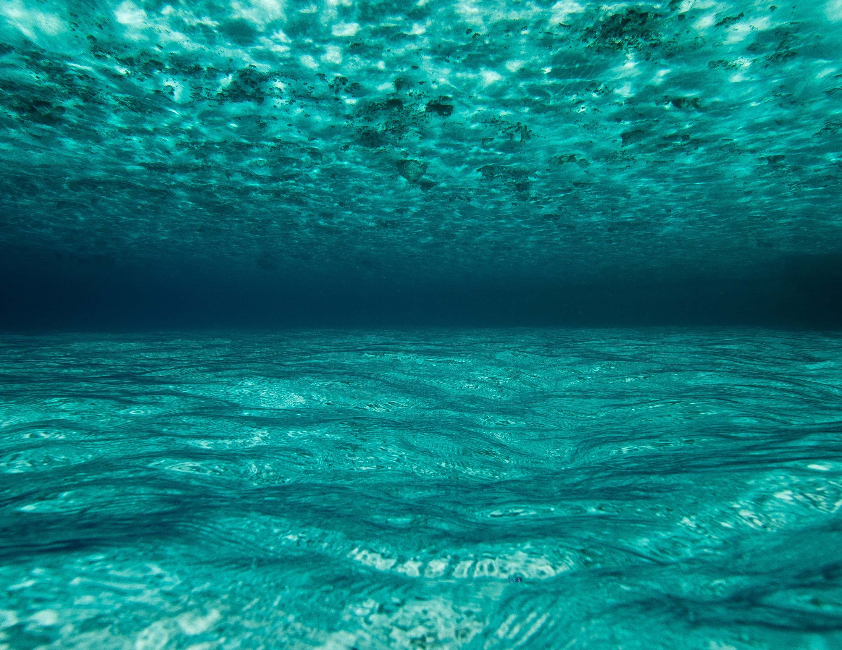 Вода под водой