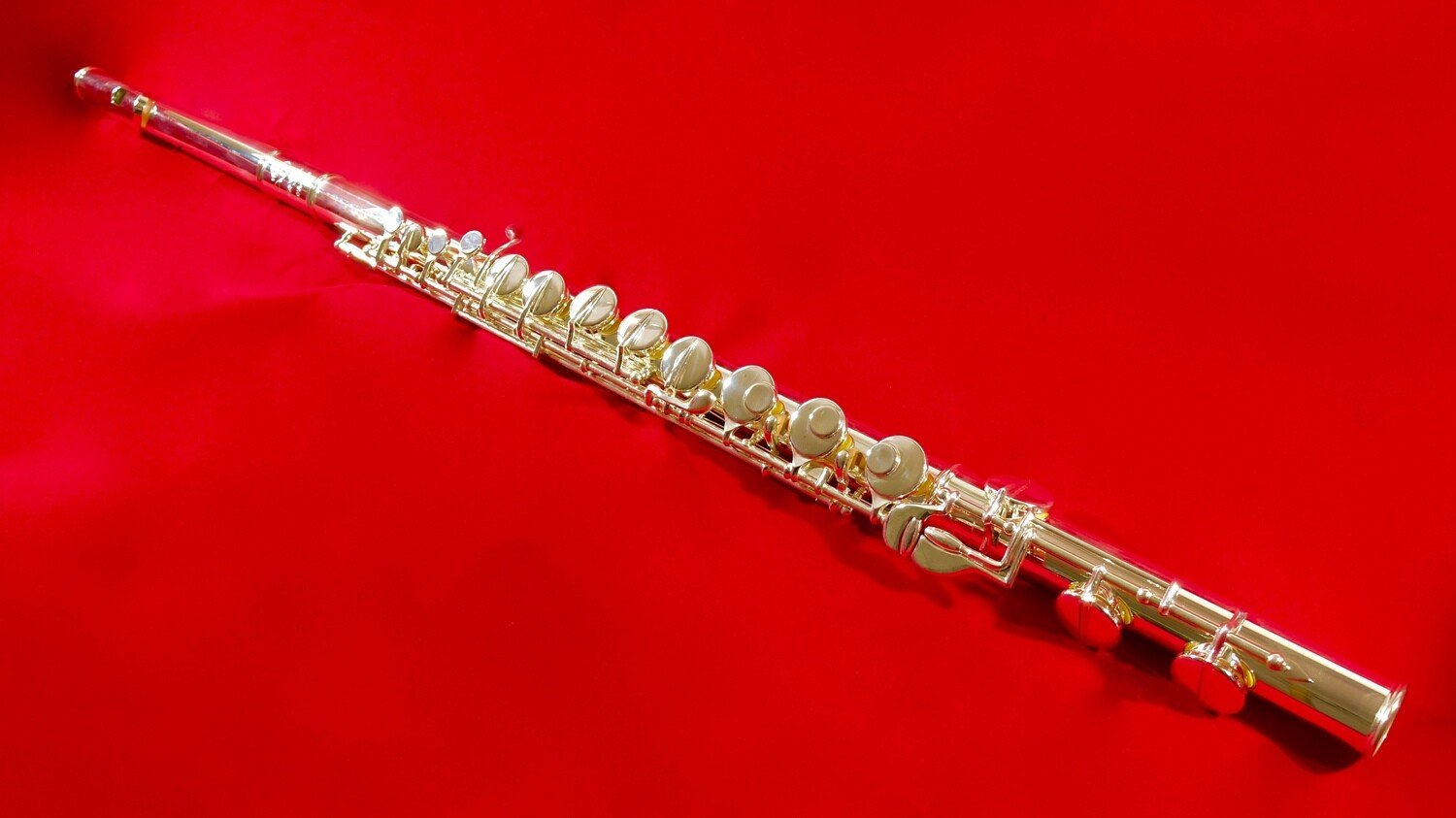 Сборник флейты. Флейта-Пикколо 19 век. Флейта-Пикколо Amati Kraslice. Флейта Amati c176. Флейта Mercury FL 306 se.