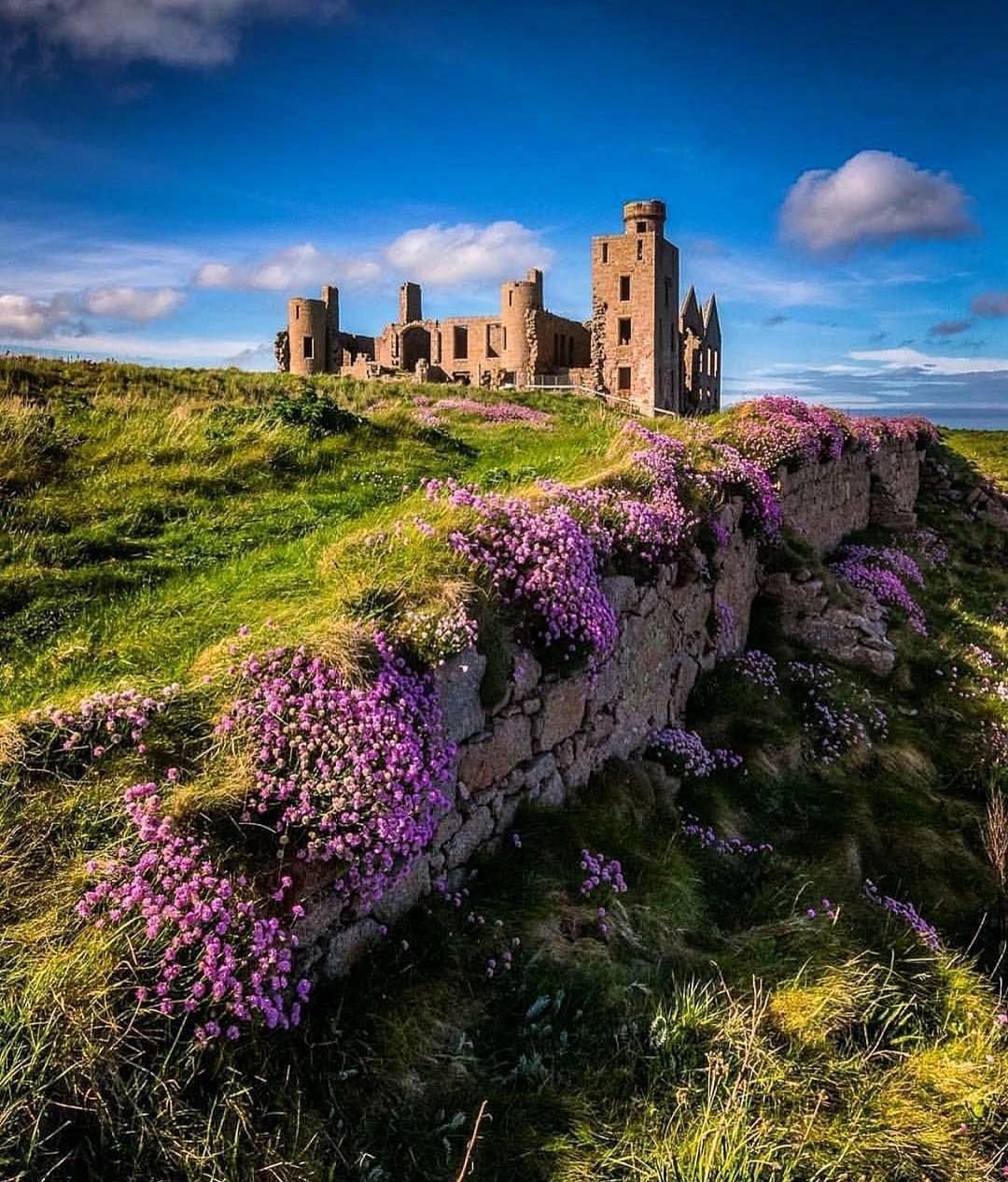 Scotland is beautiful. Страткрой Шотландия. Замок Данноттар, Шотландия, Великобритания. Замок Килренен,Шотландия. Замки Шотландии и Ирландии.