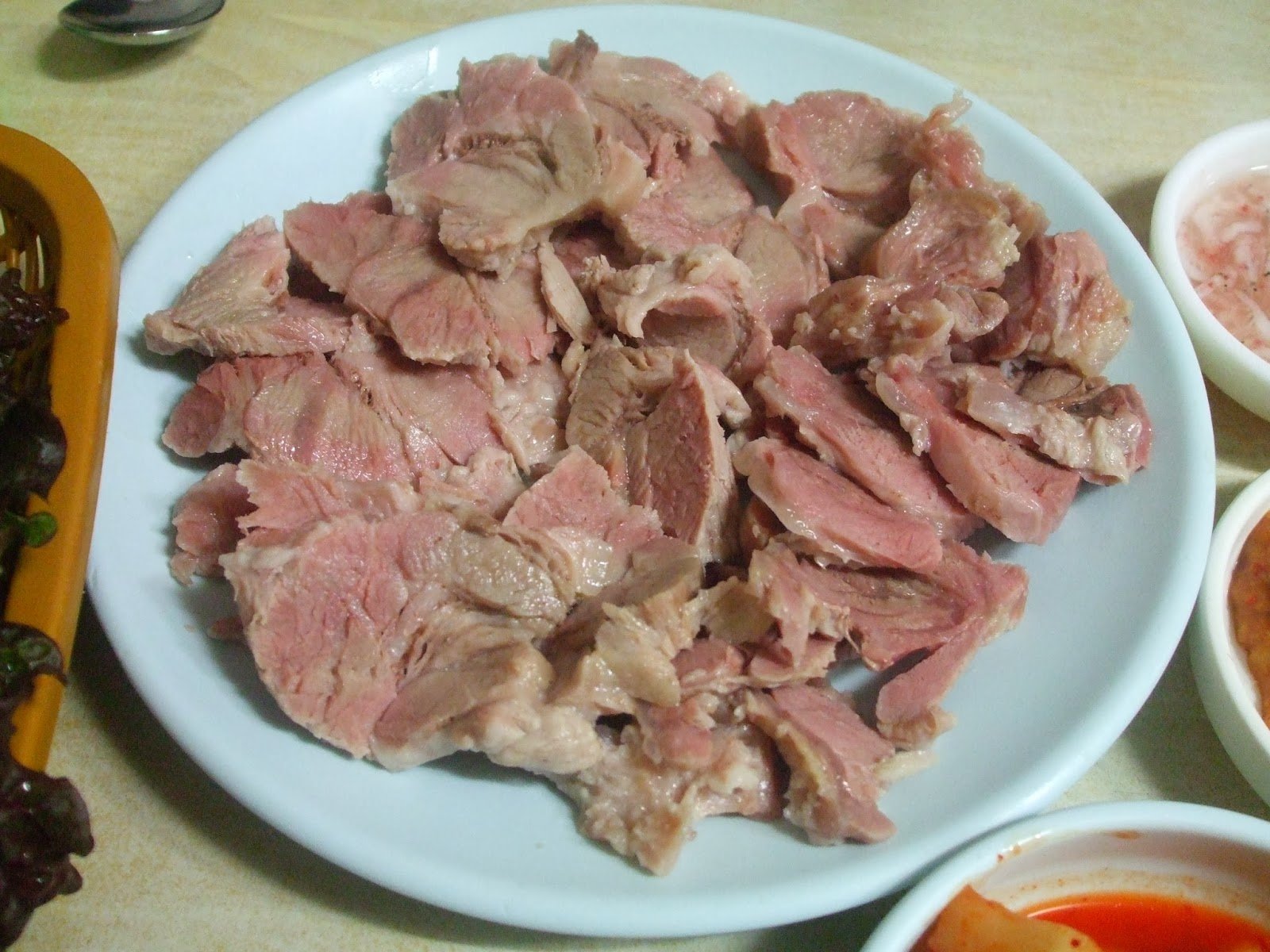 Вареное свиное мясо
