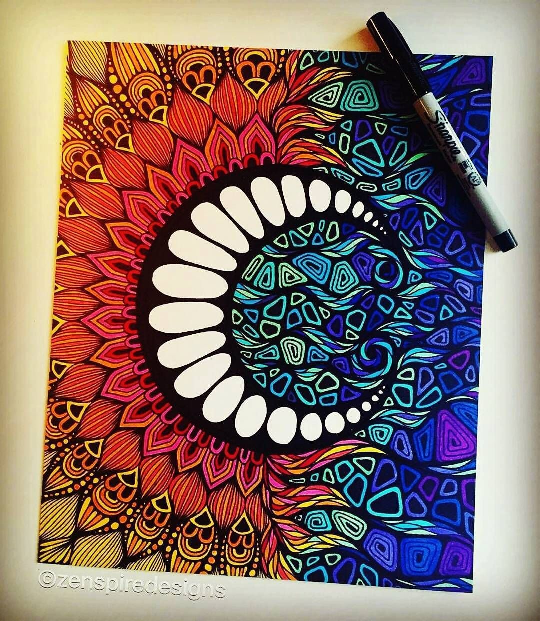 Арт цветными ручками