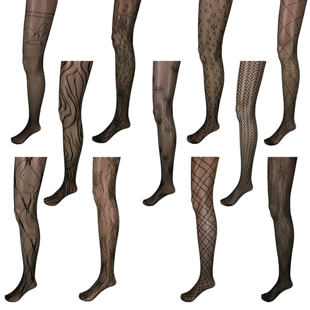 Крупным планом ноги женщины в колготках