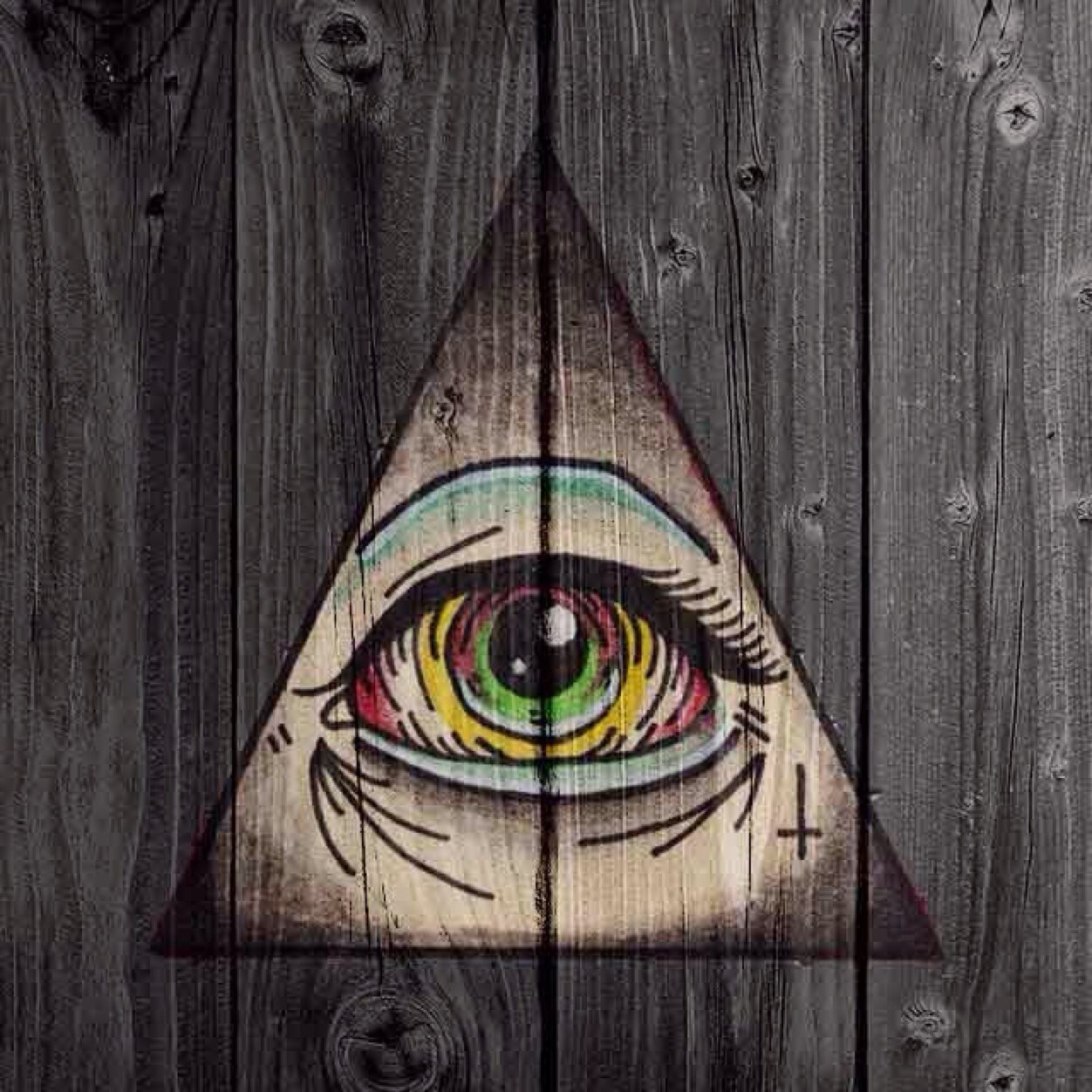 Всевидящее око приложение. Глаз в треугольнике. Психоделический треугольник. Всевидящее око. Психоделический глаз.