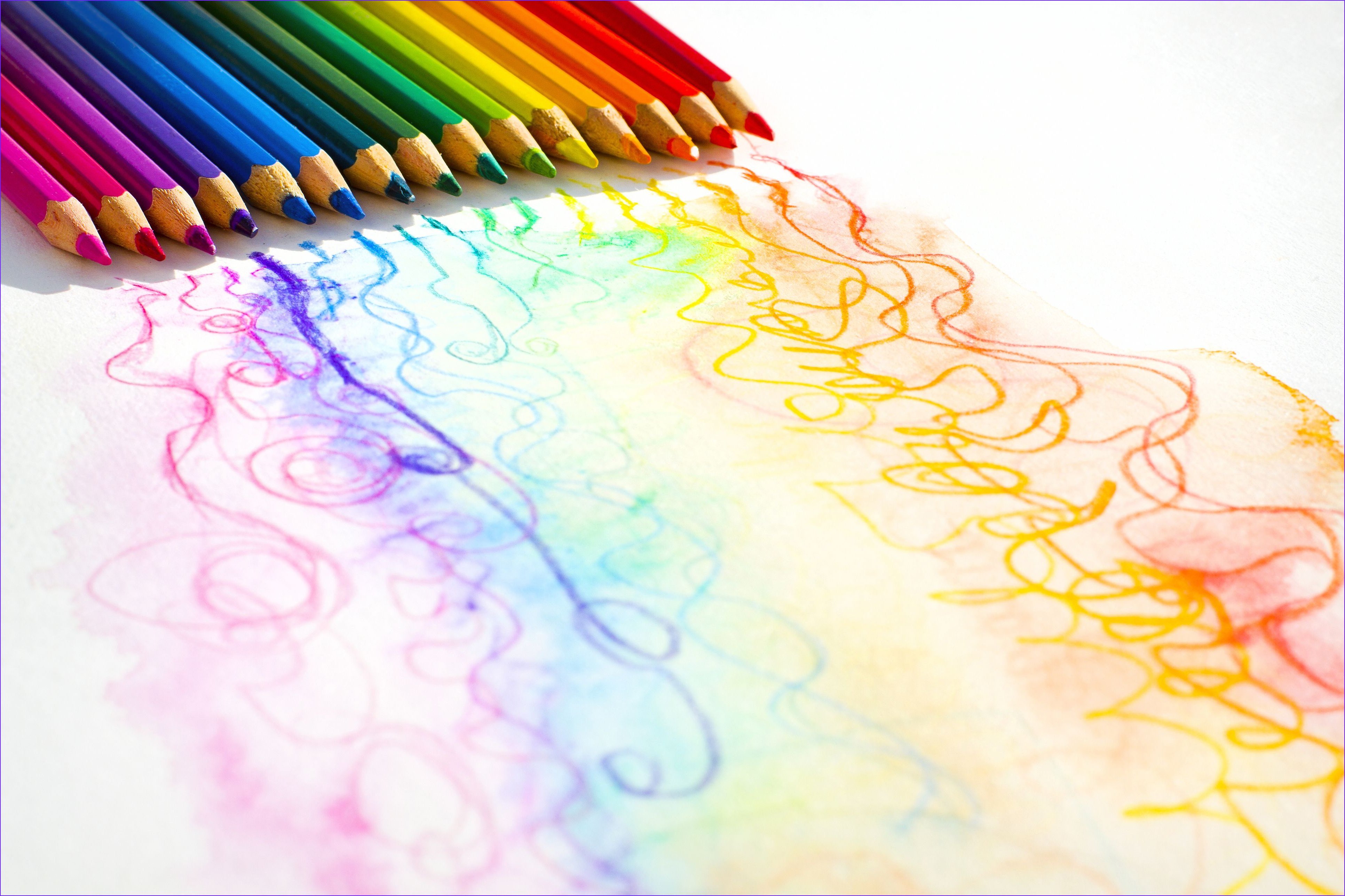 Как сделать красивый карандаш. Фон карандашом. Карандаши цветные. Рисование. Карандаши и краски.