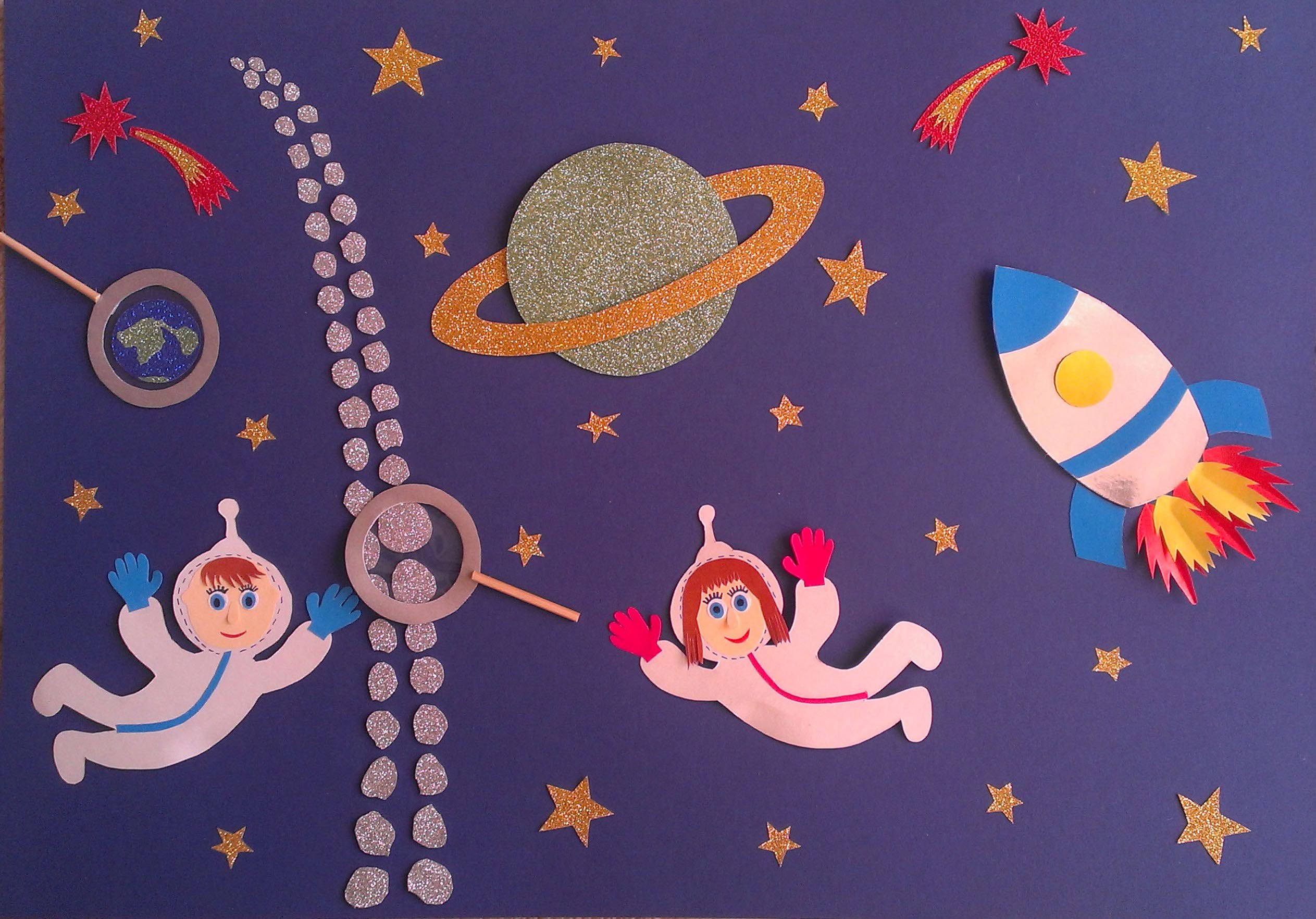 Тема космос для детей 3 4. Аппликация на тему космос. Поделки на тему космос. Детские аппликации на тему космос.