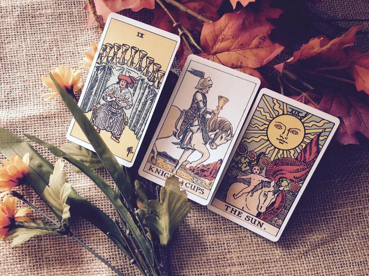 Tarot. Карты "Таро". Красивое Таро. Красивые карты Таро. Таро Эстетика.