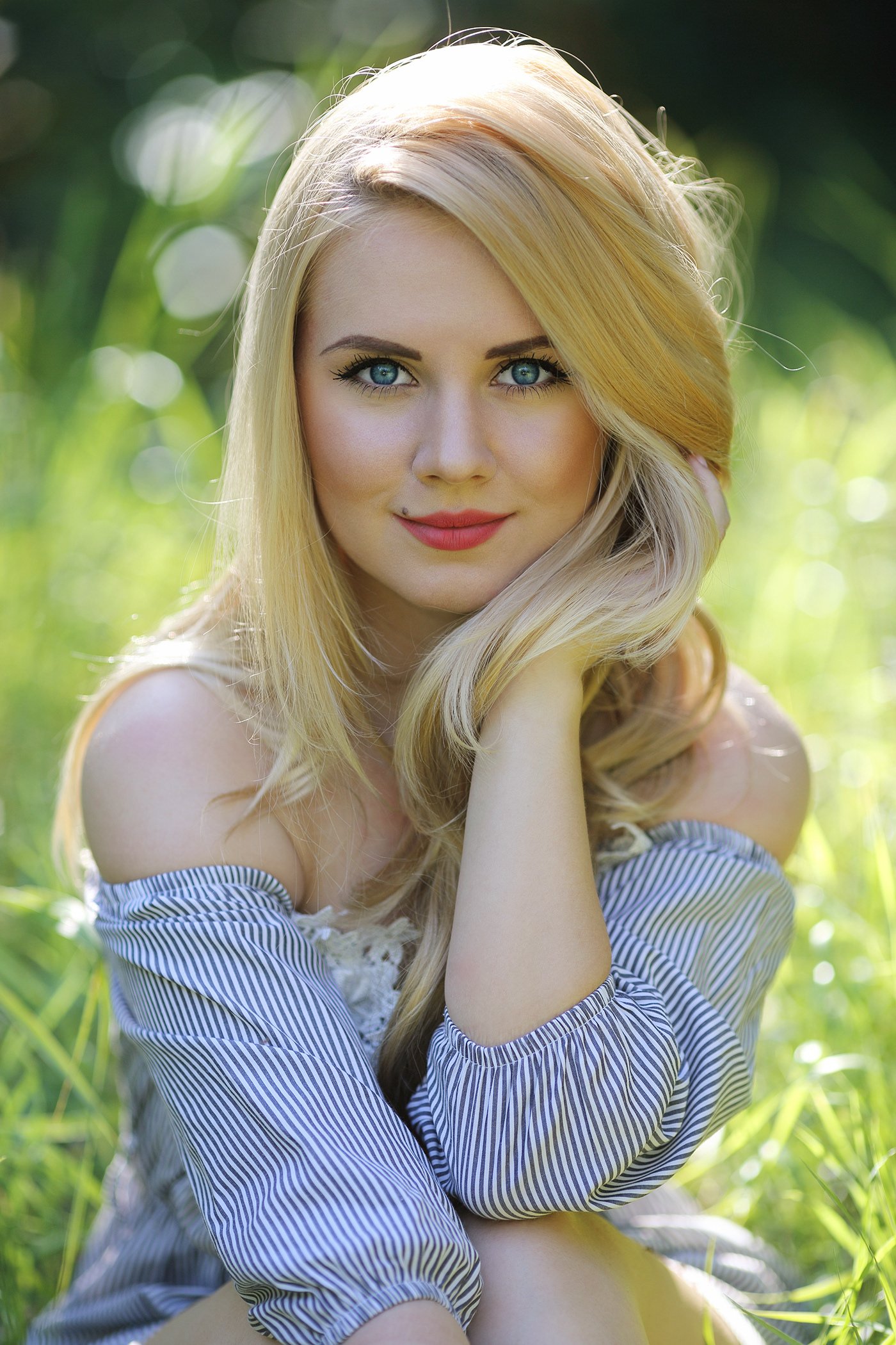Красивые девушки-блондинки на аву (39 ФОТО)