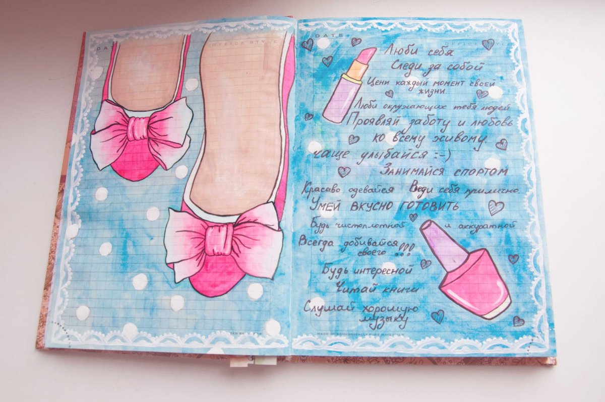 Дневник для девочек Личный дневник со стикерами Девочка с бантиком