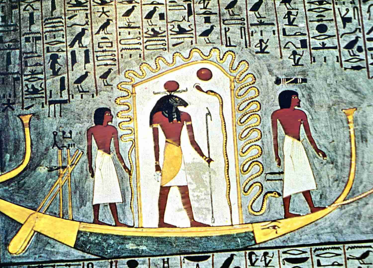 Где поклонялись богу солнца. Бог солнца ра в древнем Египте. Бог Амон ра в древнем Египте. Амон-ра Бог солнца в древнем Египте. Искусство древнего Египта Бог ра.