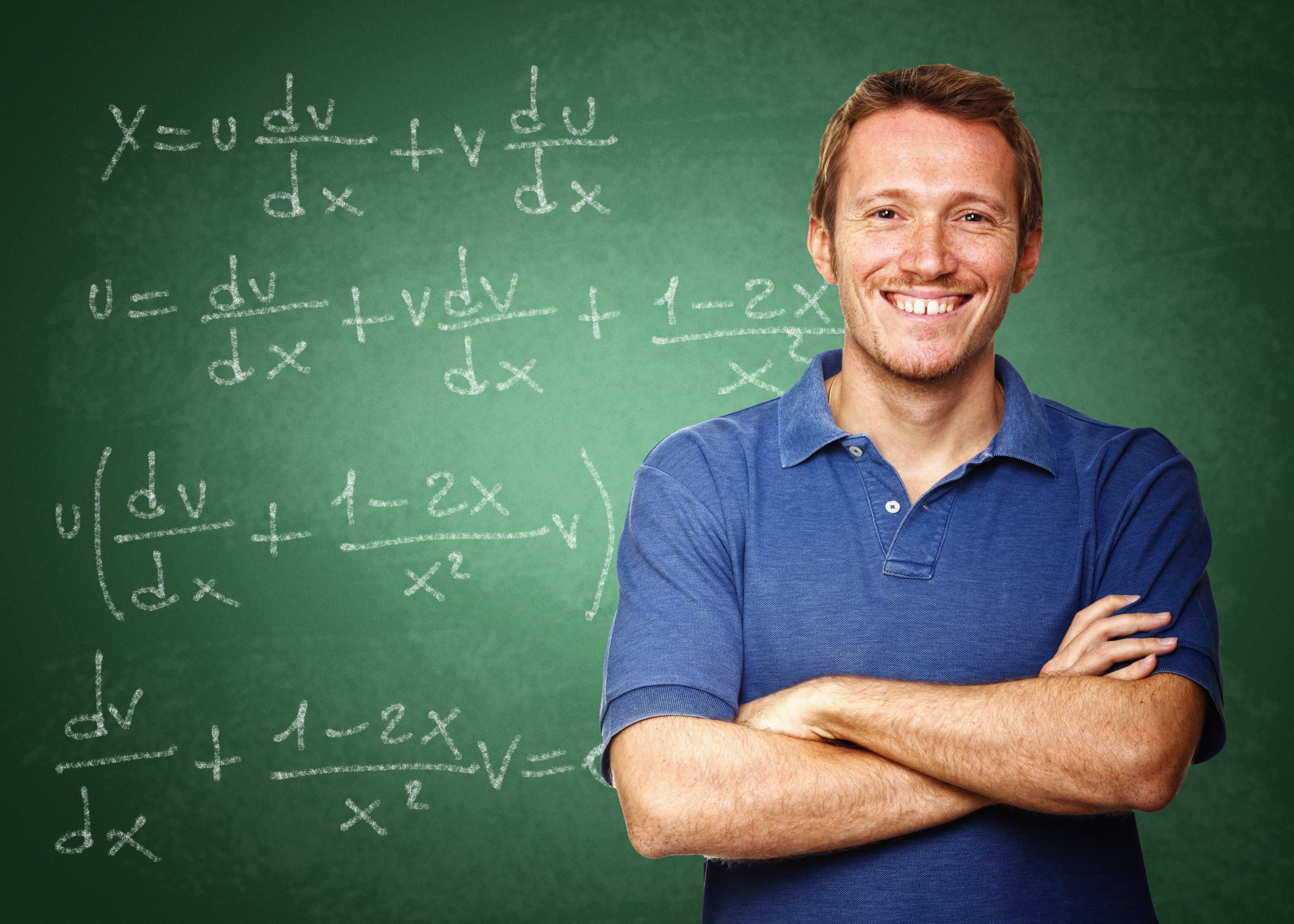 Счастливый преподаватель. Математика учитель. Учитель мужчина. Преподаватель математики. Математик картинка.