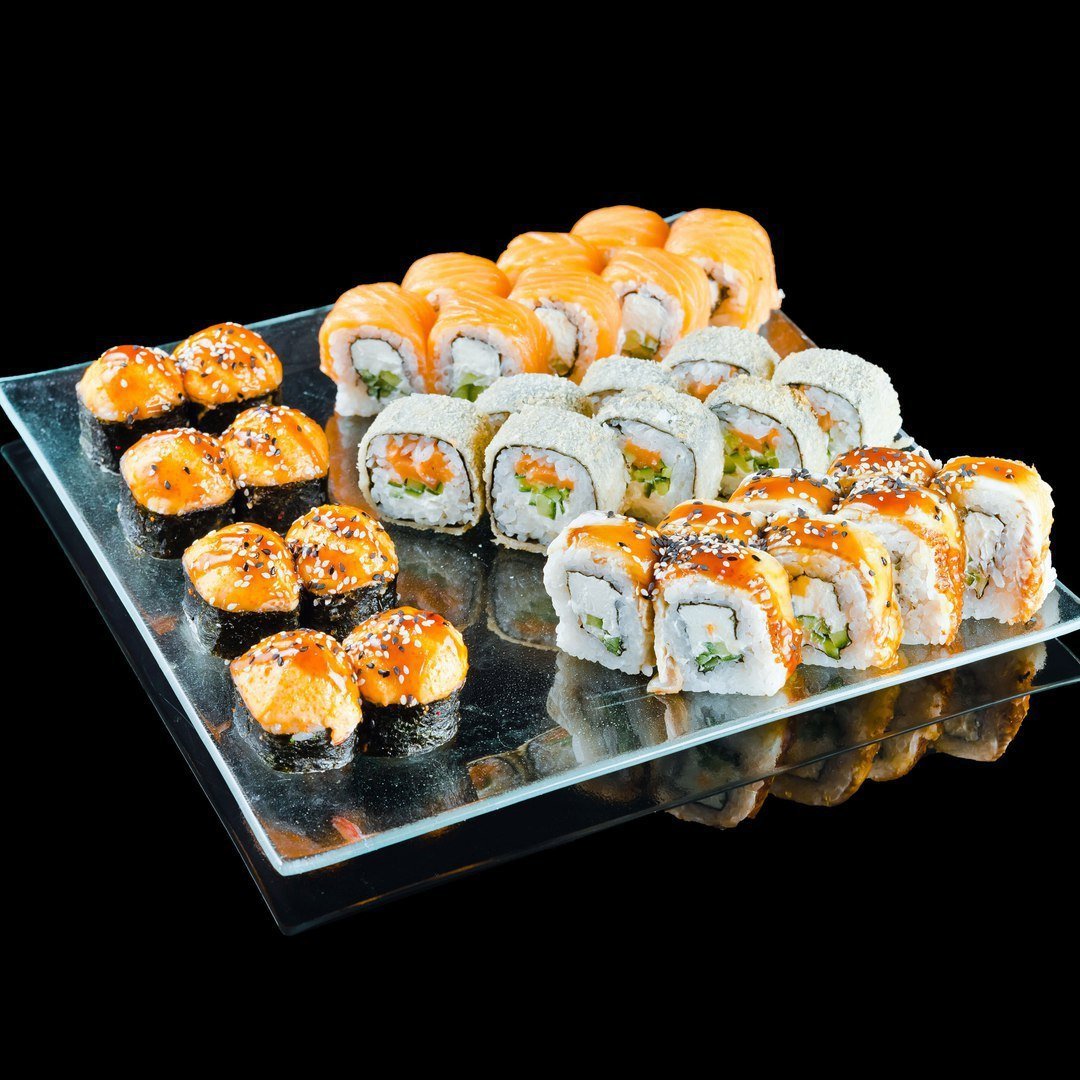 Запеченный набор суши фото 74