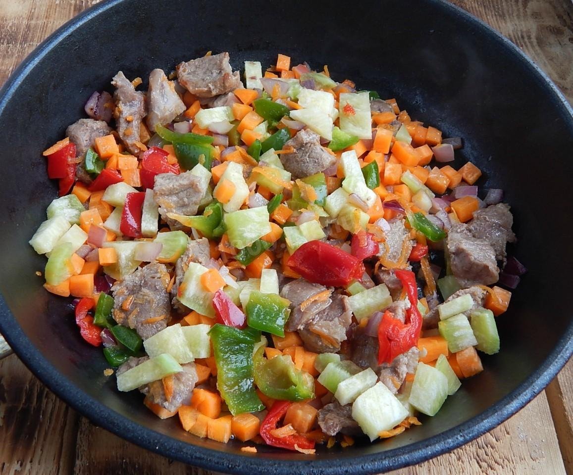 Рецепт приготовления тушеных овощей на сковороде