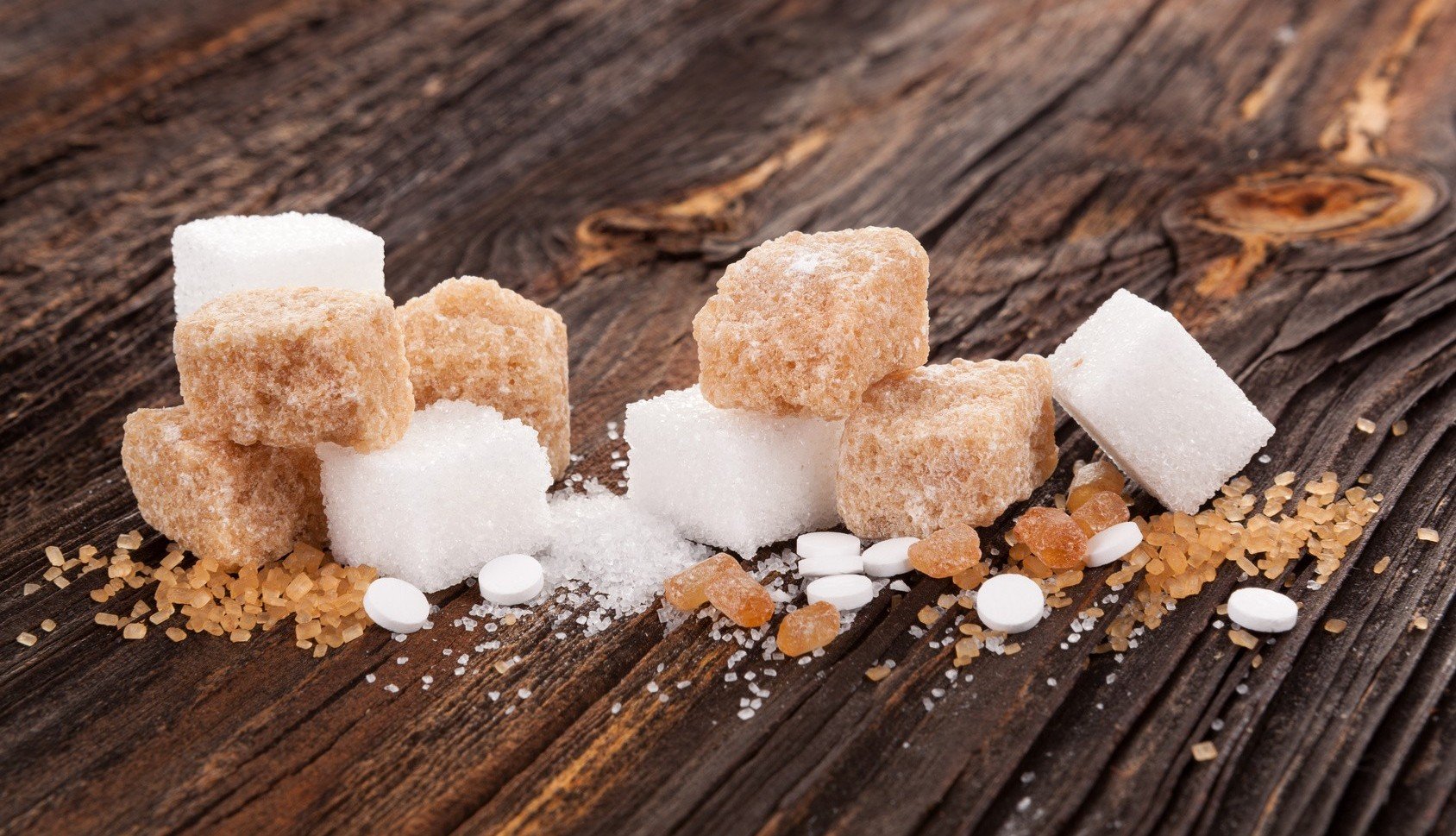 Sugar фото. Сахар Кристалл. Кристаллы сахара в природе. Кристаллы соли и сахара. Кристаллизация сахара.