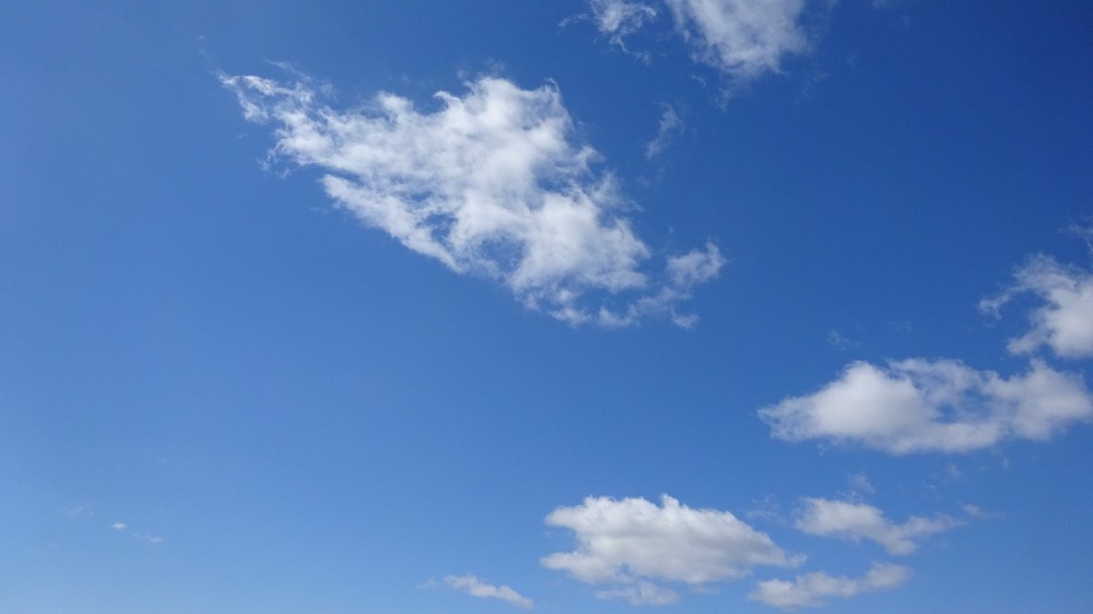 Фон для презентации небо с облаками