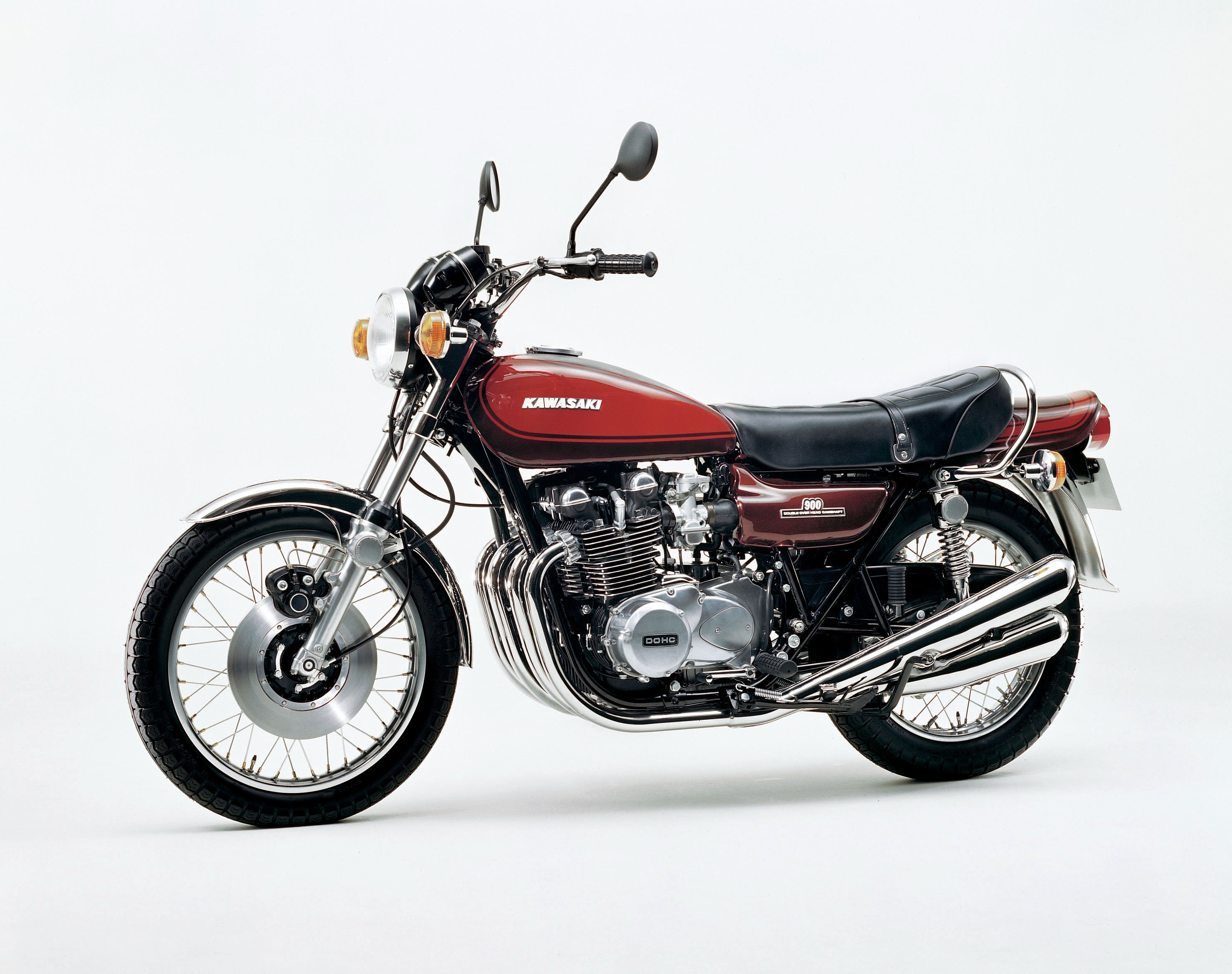 Японский мотоцикл 8. Kawasaki z1 1972. Мотоцикл Kawasaki z1 900. Kawasaki z900 1972. Kawasaki 1977.