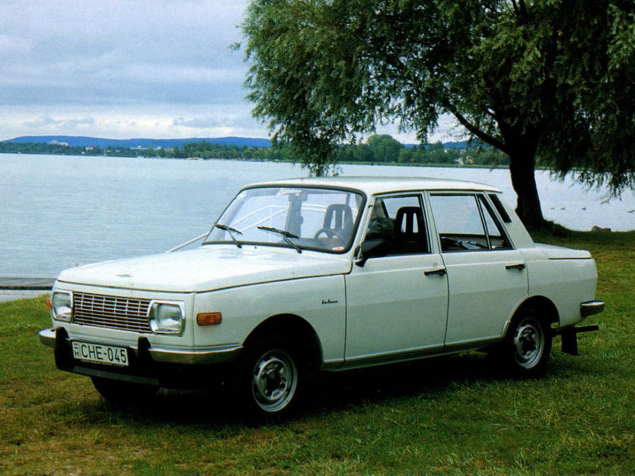 Wartburg 353. Вартбург 353 машина. Wartburg 353 (ГДР). Автомобили ГДР Вартбург.